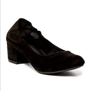 Zigi Soho Women's Candace Round Toe Classic Pump 9